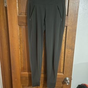 Athleta women’s jogger